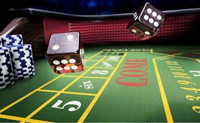 Antarmuka Lightning Dice worldguesser menampilkan menu taruhan interaktif dan tabel pembayaran real-time di layar mobile
